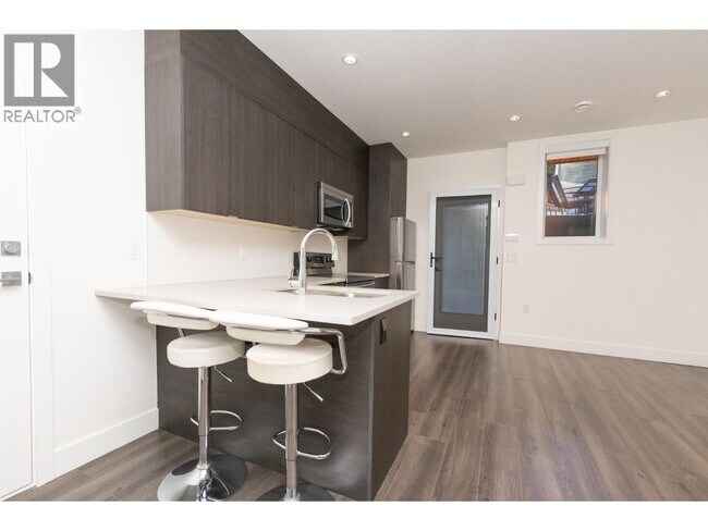 Photo du bâtiment - 7230 Kitchener St