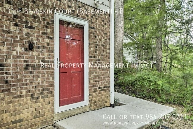 Building Photo - 3305 Bearskin Ct