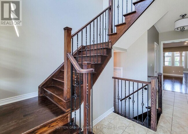 Building Photo - 2439 Millstone Dr