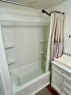 Building Photo - 205 Rano Blvd