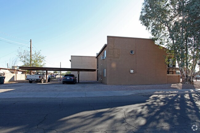 Building Photo - 501-507 E Jacinto St