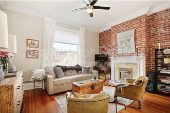 Building Photo - 1364 N Downing St