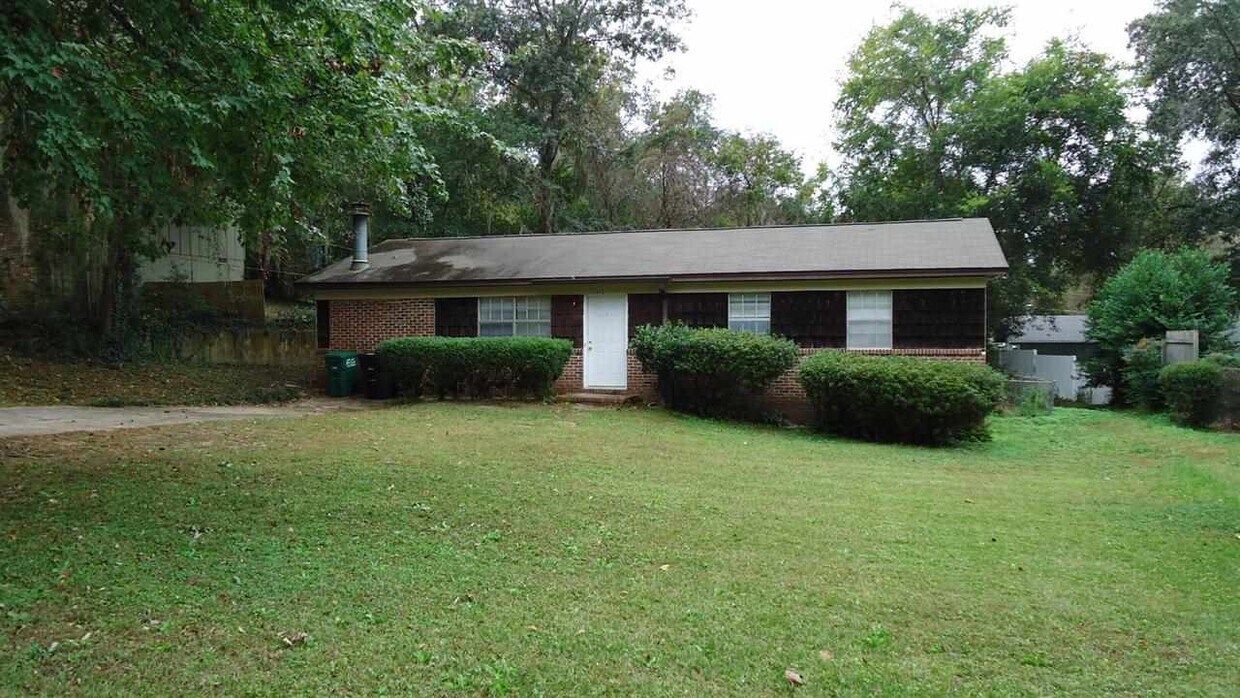 Primary Photo - 4112 Wiggington Rd