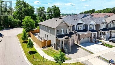 Building Photo - 24 Plumridge Cres