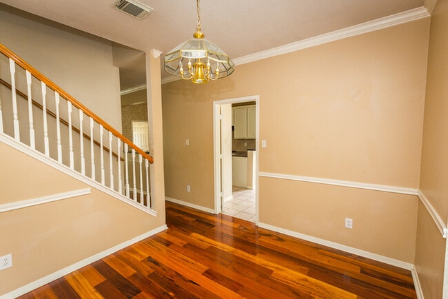 Building Photo - 15535 Downford Dr