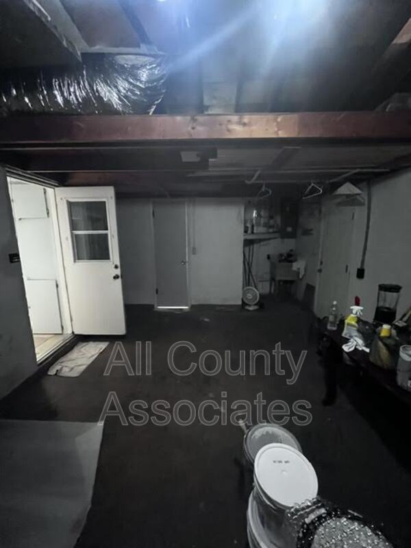 Foto del edificio - 3404 Devonshire Dr