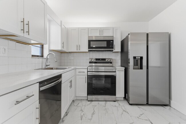 Foto del edificio - 9233 SW 8th St