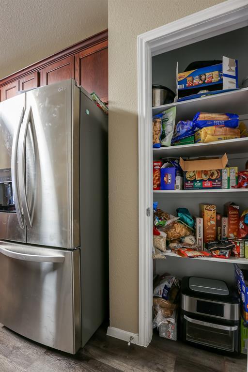 Foto del edificio - 910 W 25th St