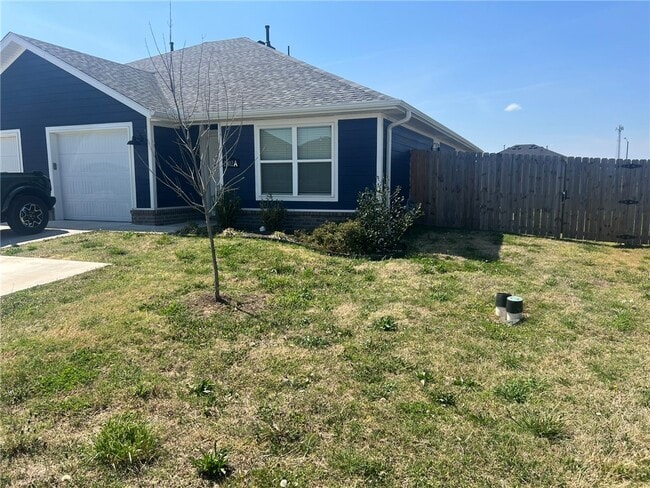 Foto del edificio - 2802 N Teresa Dr