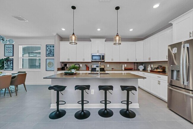 Foto del edificio - 8919 Play Through Dr