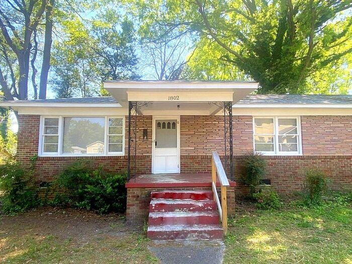 Primary Photo - Shandon Area - 2-bedroom, 1-bath rental pr...