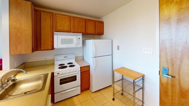 Building Photo - 345 E Eastgate Pl