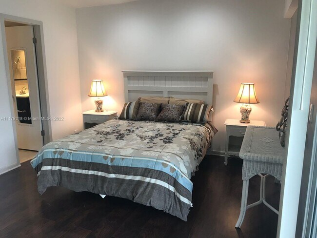 Foto del edificio - 209 Fanshaw E