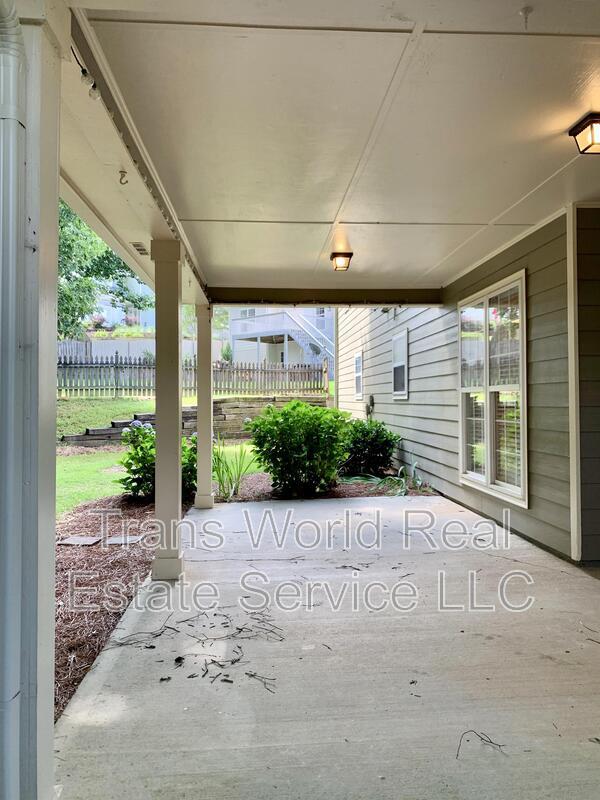 Foto del edificio - 4442 Keenly Valley Dr NE
