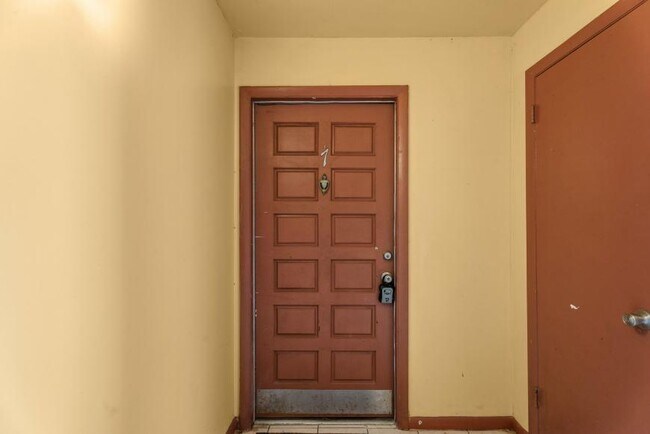 Foto del edificio - 2 bedroom in Jacksonville FL 32217