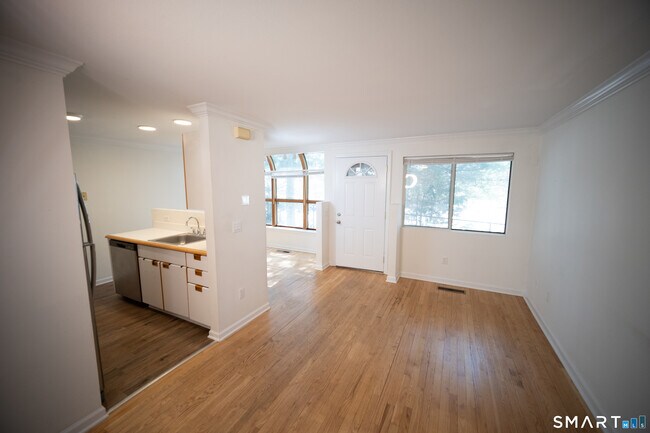 Foto del edificio - 3236 Madison Ave