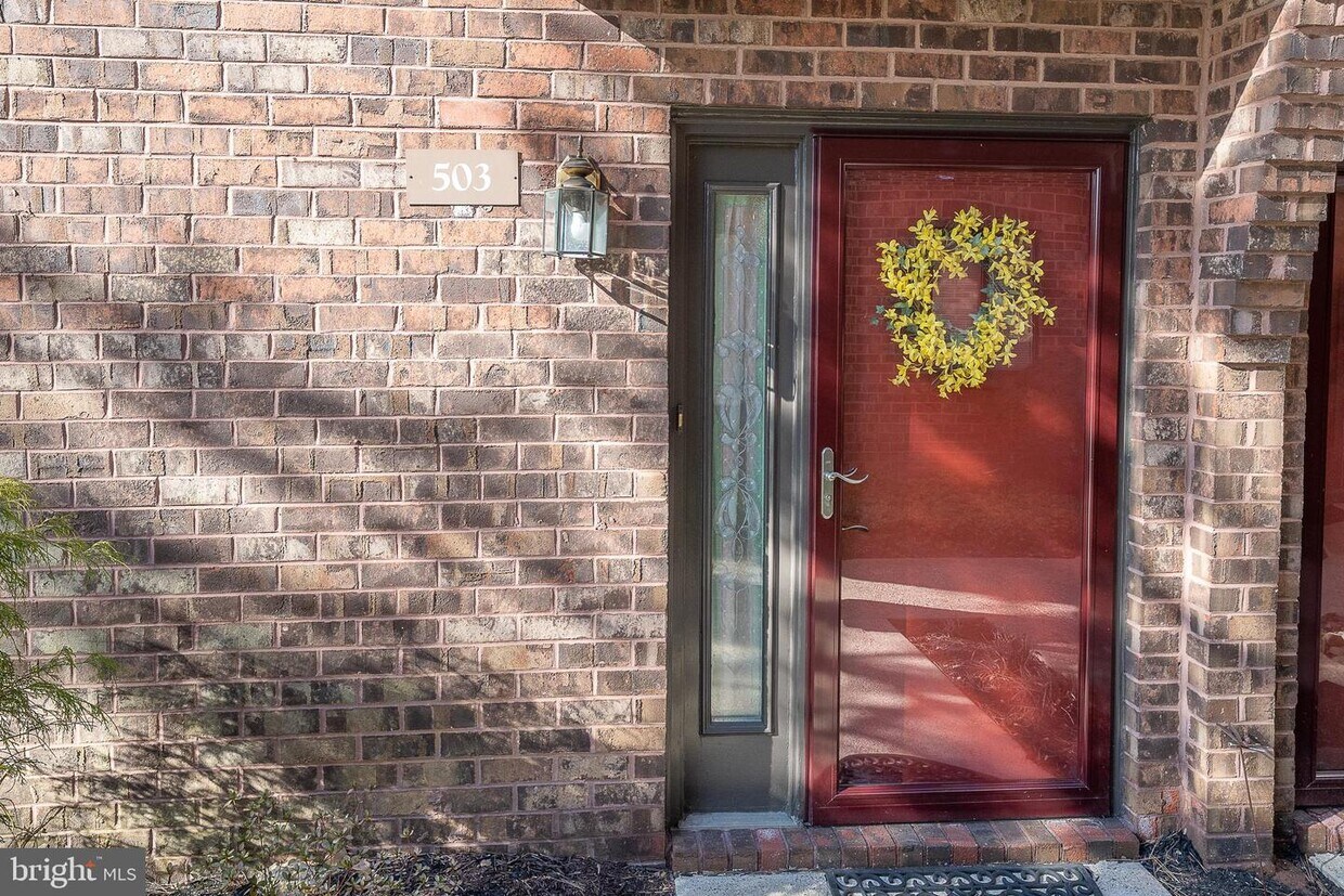 503 Mountainview Dr, Chesterbrook, PA 19087 Room for Rent in