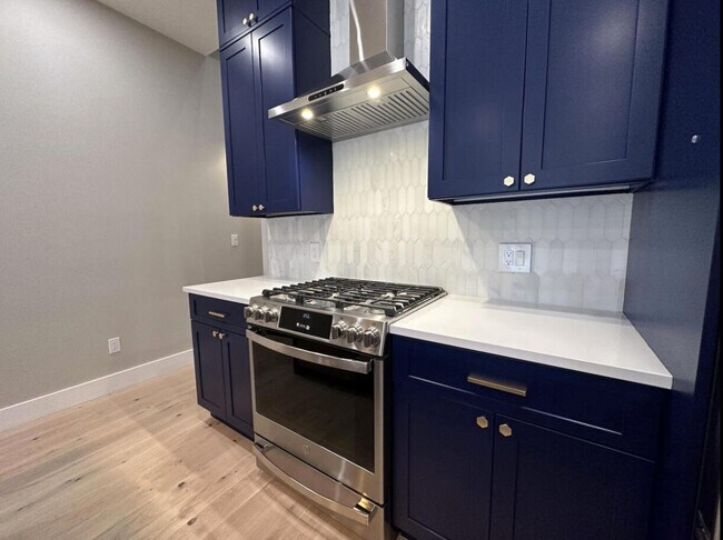 Foto del edificio - 51 Crescent Ave