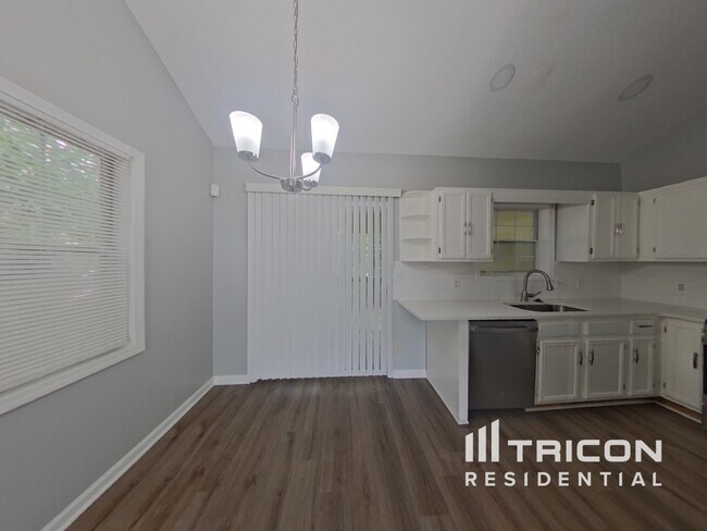 Foto del edificio - 350 Jamaica Cove SW