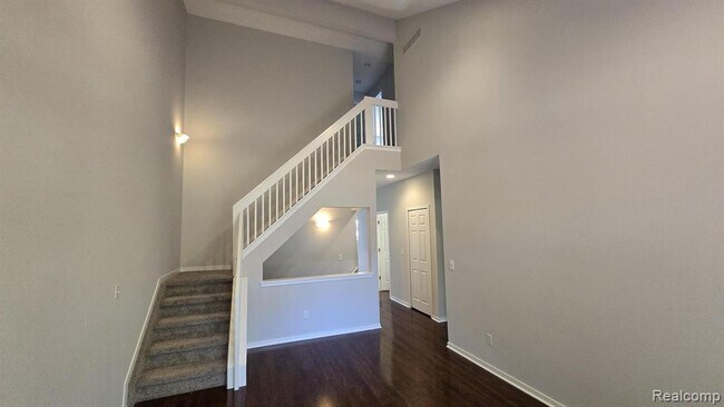 Foto del edificio - 41786 Primrose Dr