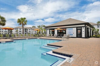 Building Photo - Pointe Grand Daytona