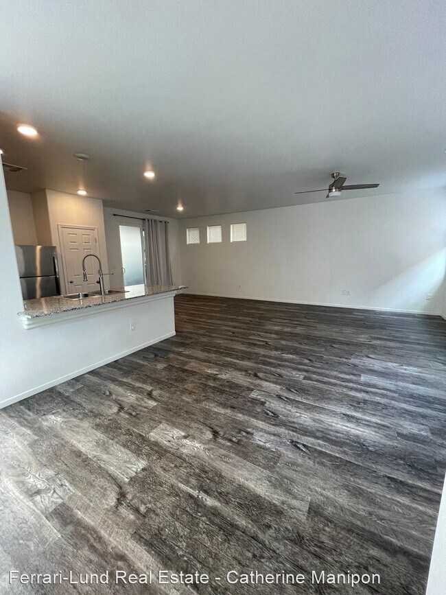 Building Photo - 3 br, 2.5 bath House - 9622 Windjammer Way