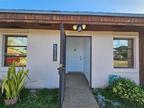 Building Photo - 5317 SW 140th Pl