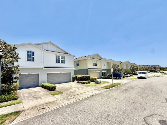 Building Photo - 4978 White Sanderling Ct