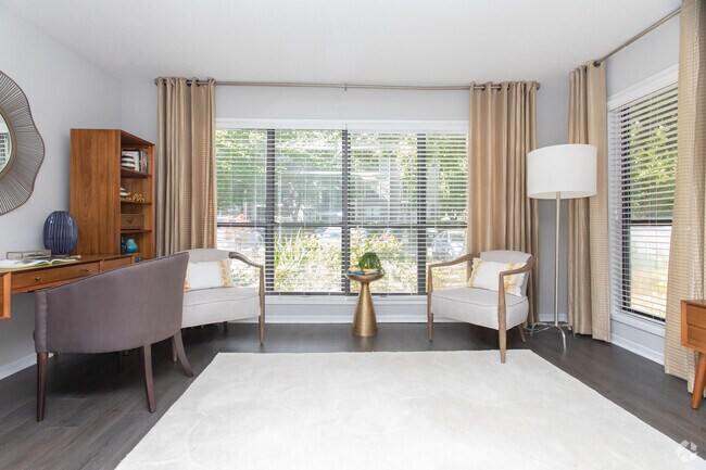 2HAB, 2BA - 1,210 ft² - Arden Vue