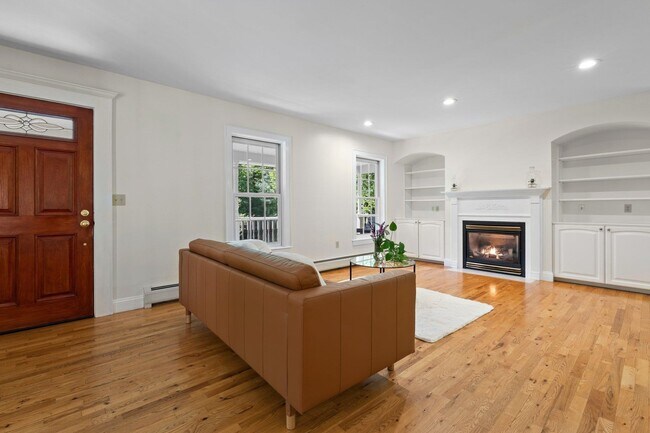Foto del edificio - 741 N Pembroke Rd