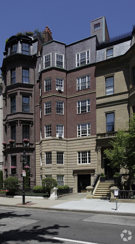 Building Photo - 9 Commonwealth Ave