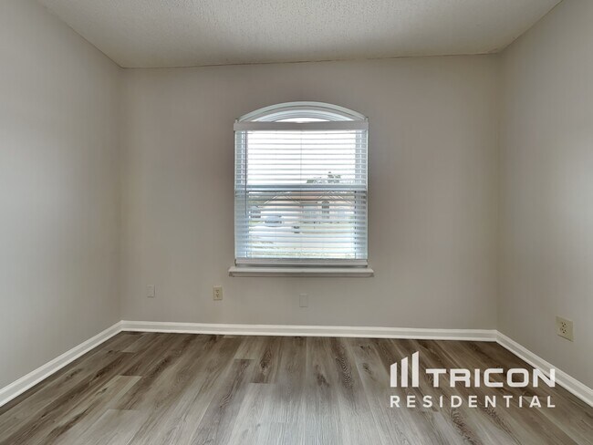 Foto del edificio - 7764 Invermere Boulevard Jacksonville FL