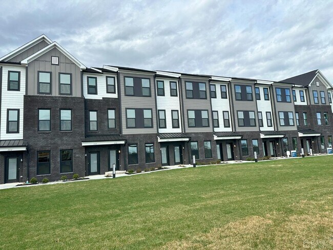 Foto del edificio - 202 Lyla Ln