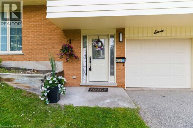 Photo du bâtiment - 7 Crestwood Dr