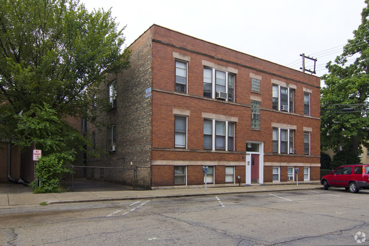 Primary Photo - 408 Marengo Ave