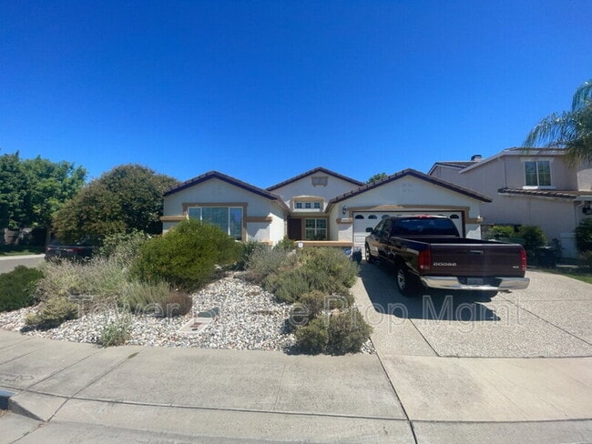 Building Photo - 5501 Spring Falls Ct