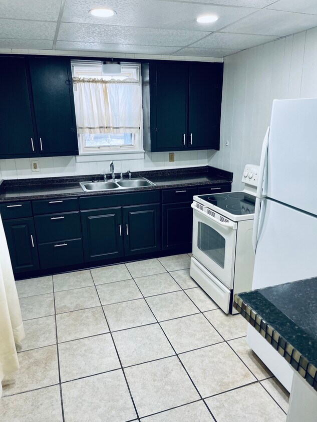 604 W Mt Morris St, Mount Morris, MI 48458 Townhome Rentals in Mount