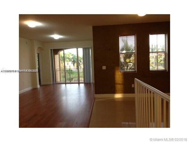 Foto del edificio - 6740 NW 114th Ave