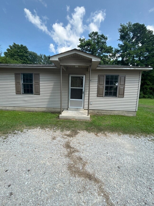 Building Photo - 108 N Bond Ave
