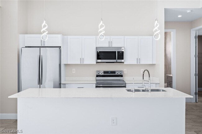 Foto del edificio - 2708 20th St W