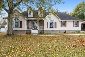 Building Photo - 22 Valley Creek Dr SW