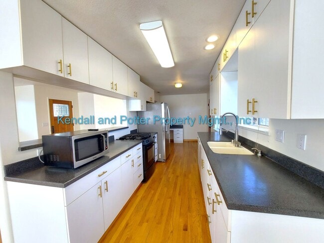 Foto del edificio - 1/2 Off 1st Month's rent with Move In by 1/15/26 - Wonderful 3+ Bed/2 Bath Home in Soquel