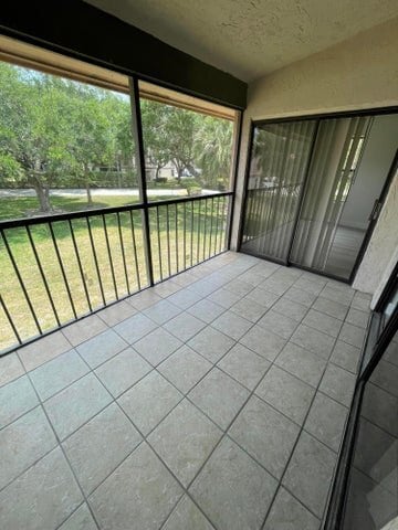 Building Photo - 3350 Jaywood Terrace