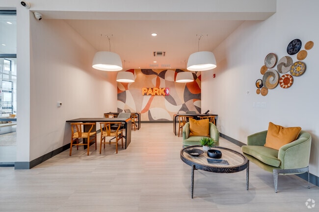 Lobby - Park 107