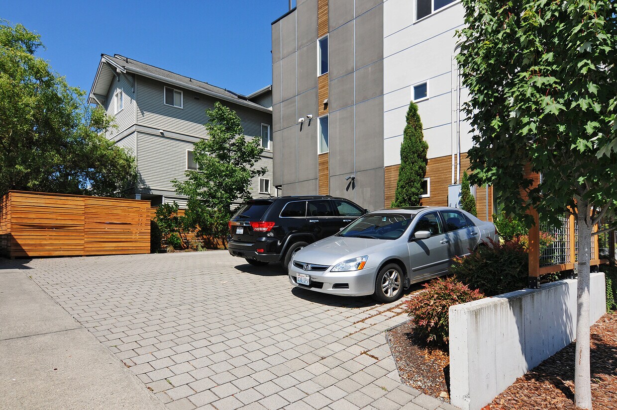 Foto principal - 4717 Phinney Avenue North