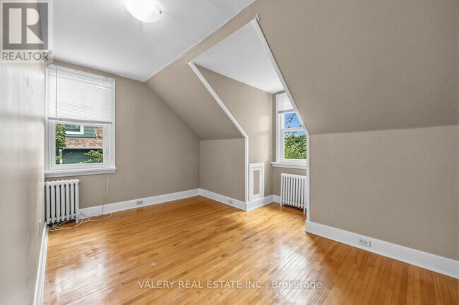 Photo du bâtiment - 8 Thirty Third St