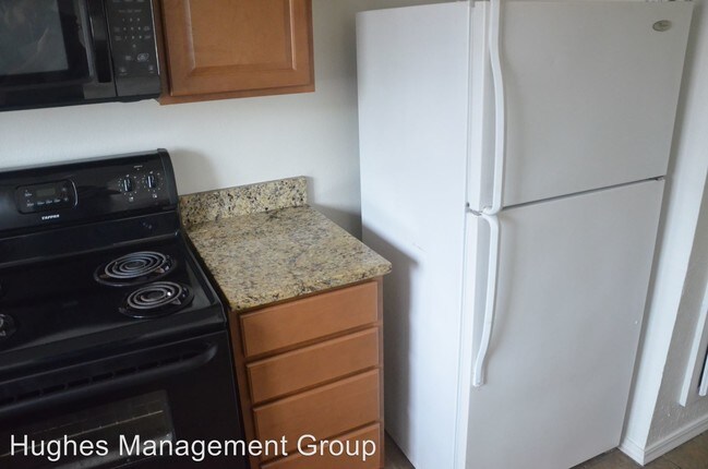 Building Photo - 3 br, 2.5 bath House - 1618 Cara Jo