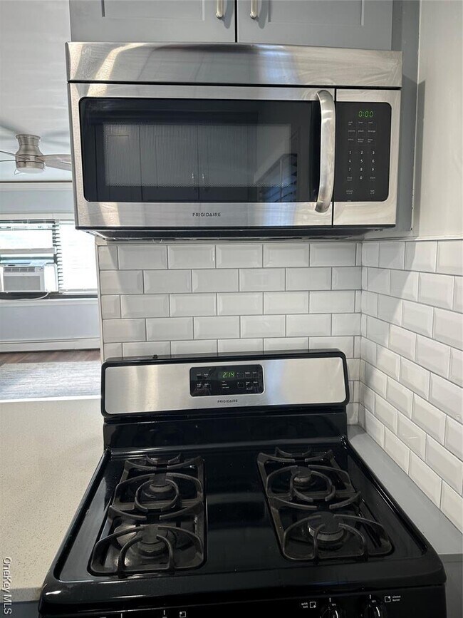 Foto del edificio - 55 Tulip Ave