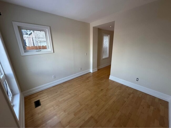 Building Photo - 2213 Federal St