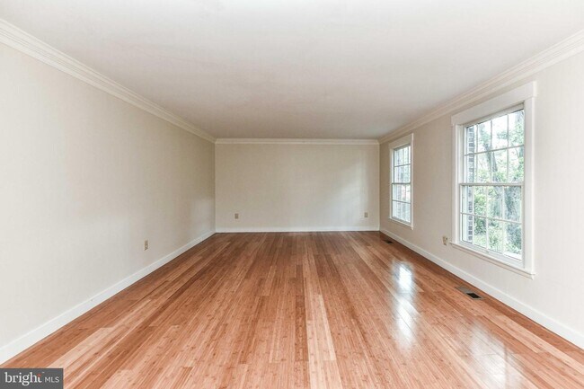 Building Photo - 1163 Kettle Pond Ln